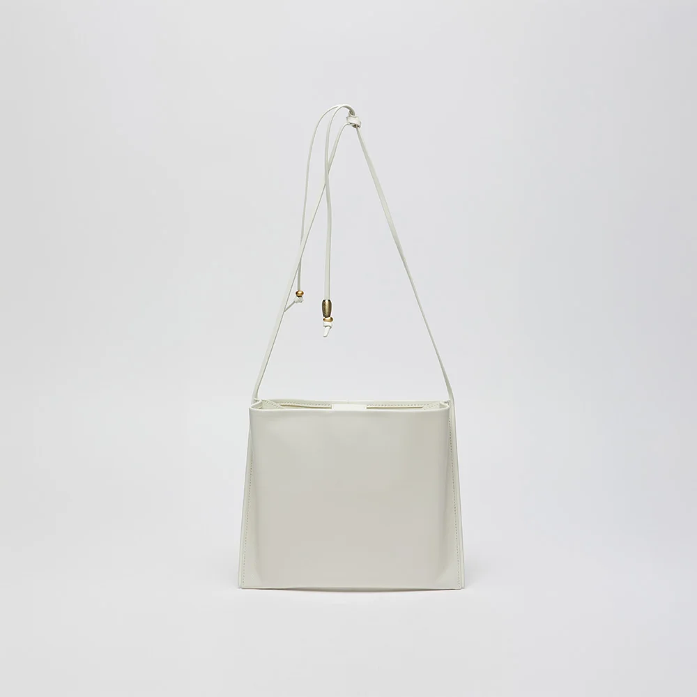 Small tie strap bag(My clean bed)