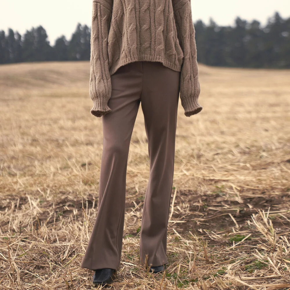 RETRO BOOTSCUT LONG SLACKS_BROWN
