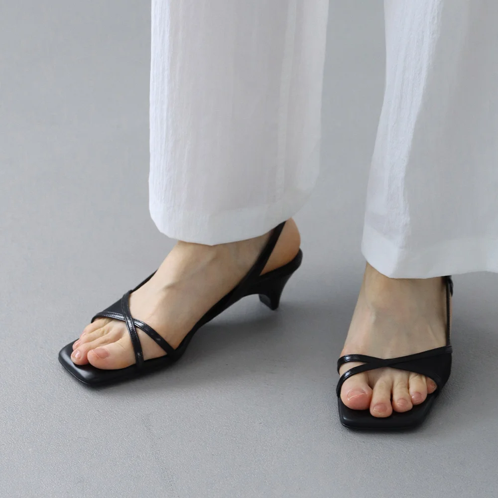 Cross Sandal_26108_black