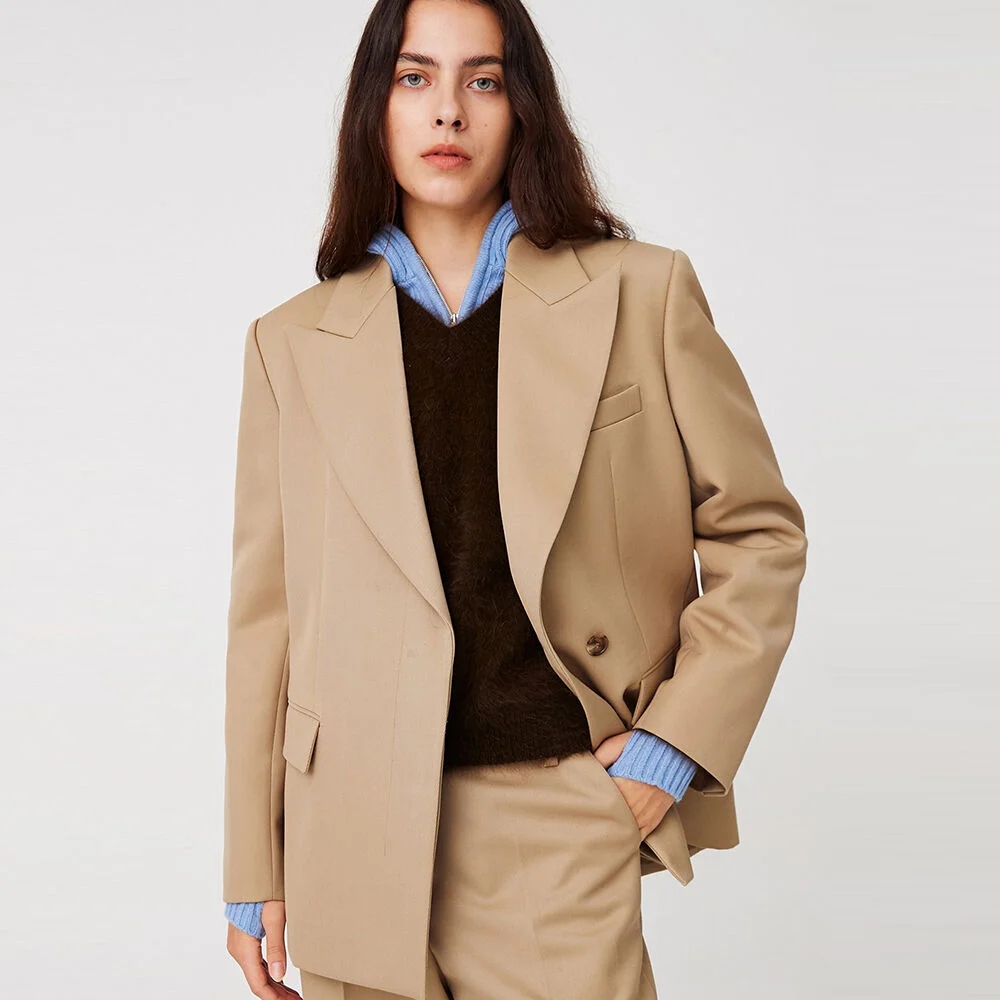 Minimal Peaked Lapel Blazer / Beige