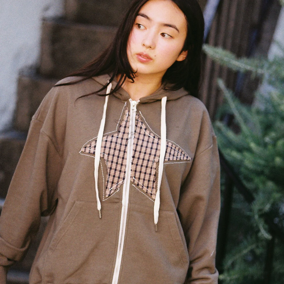 star patch HD ZIP-UP(KHAKI)