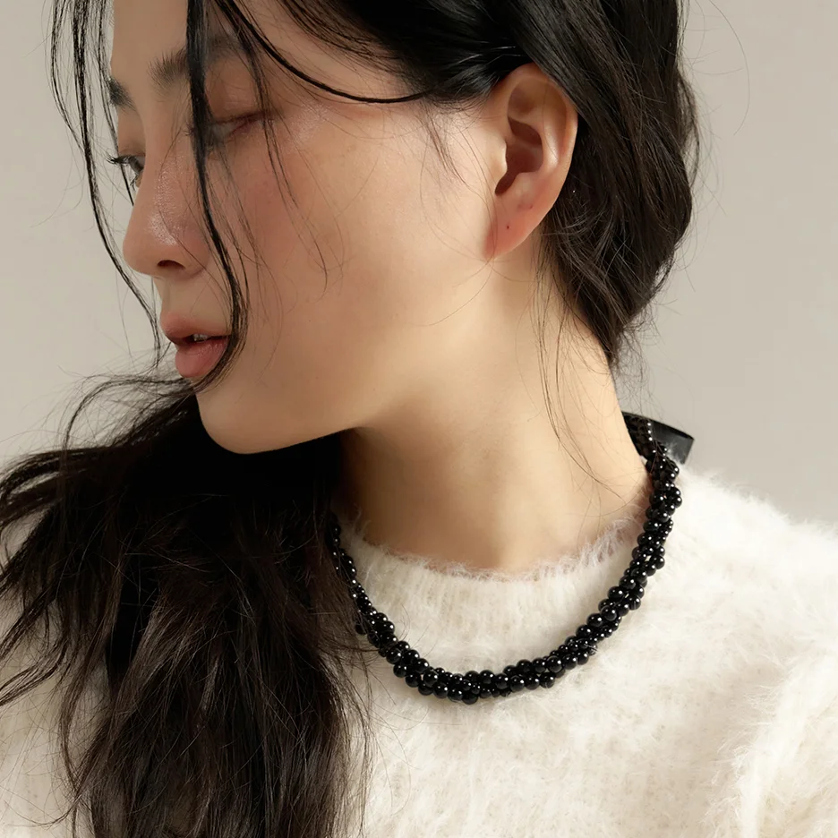 black berry ribbon necklace