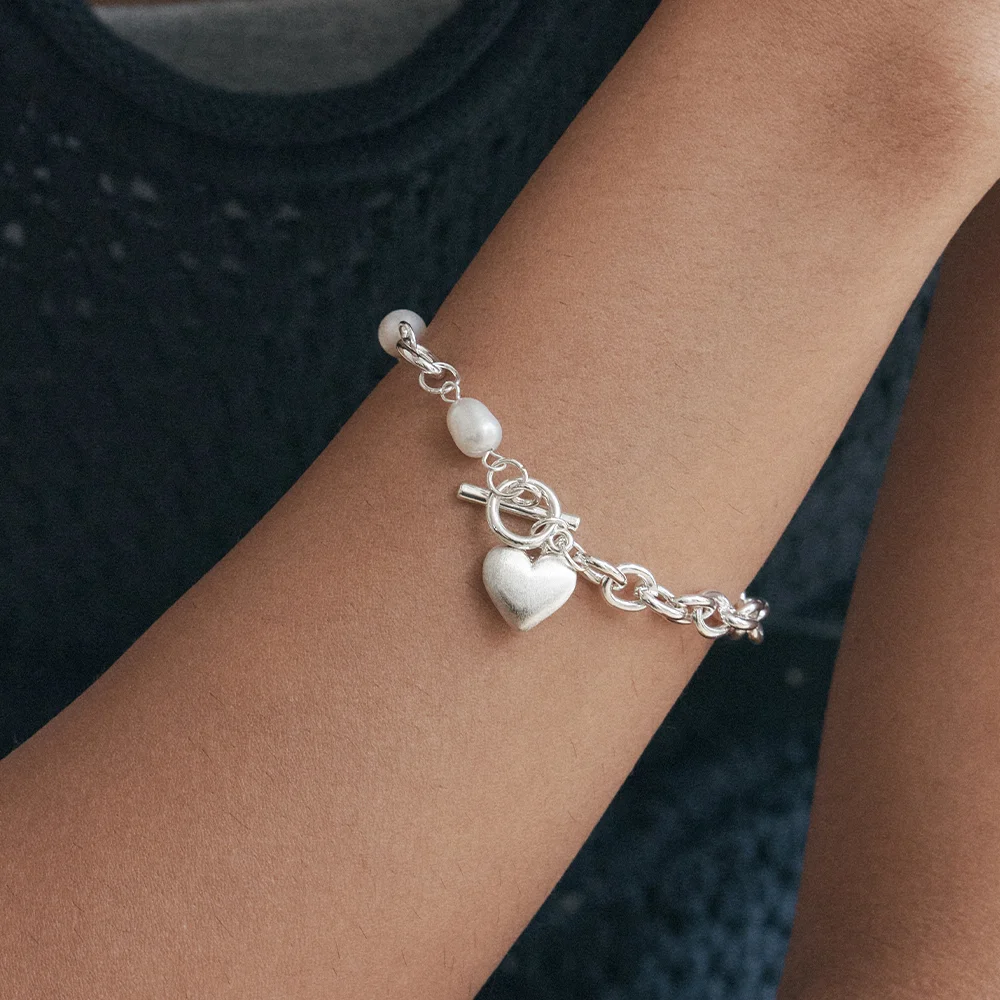 Heart Pearl Hollow Bar Bracelet