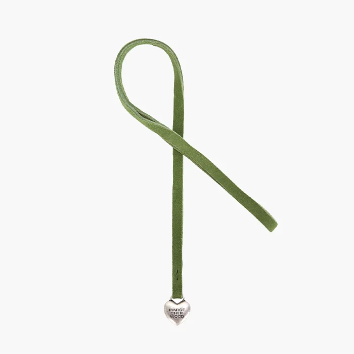 HEART CHARM_forest suede