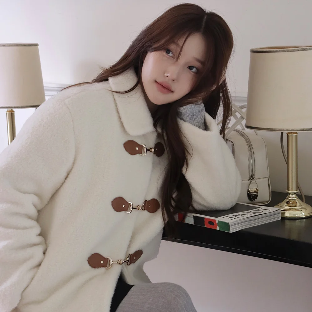 Clasp half coat - Ivory