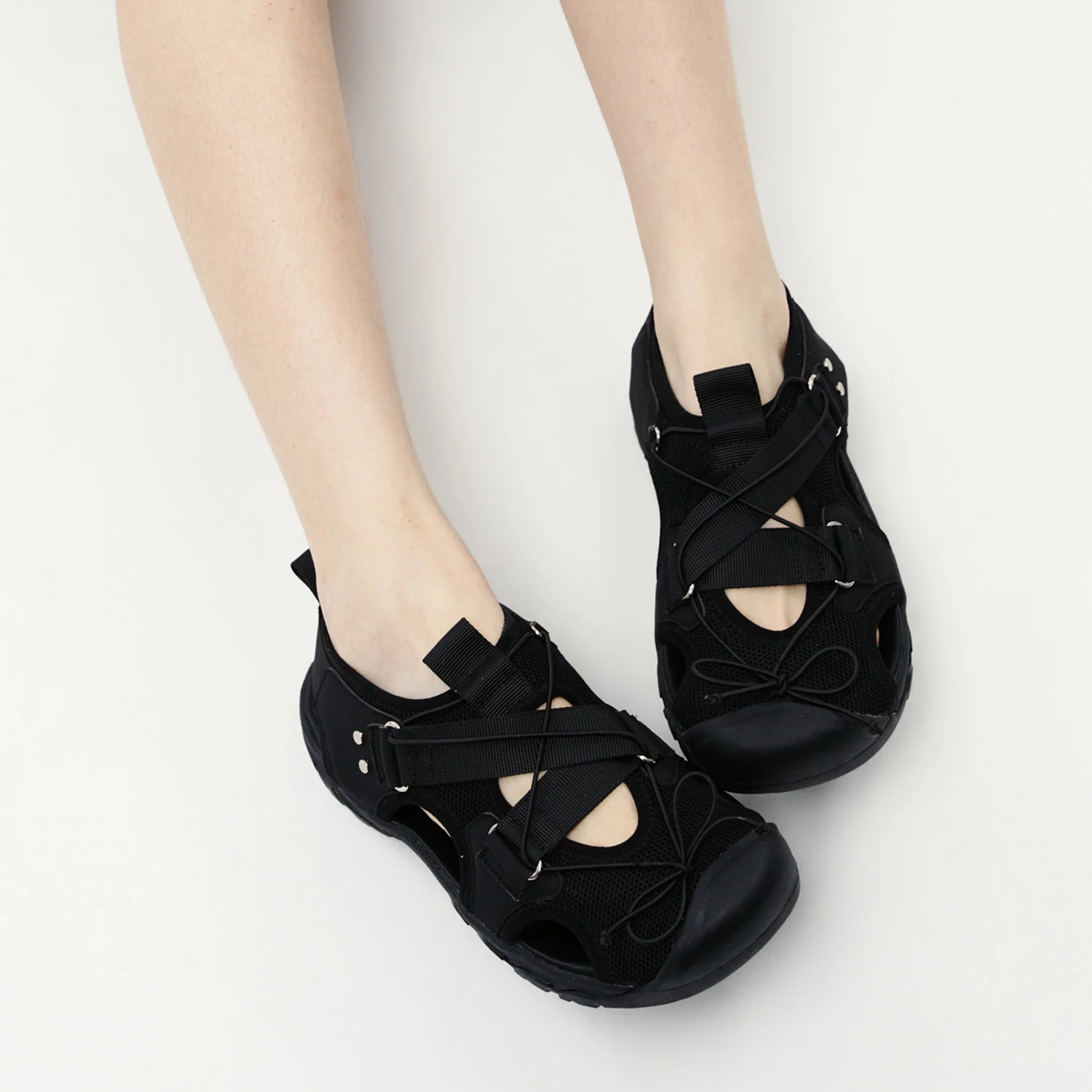 RIBEL TRAIL SANDALS / BLACK