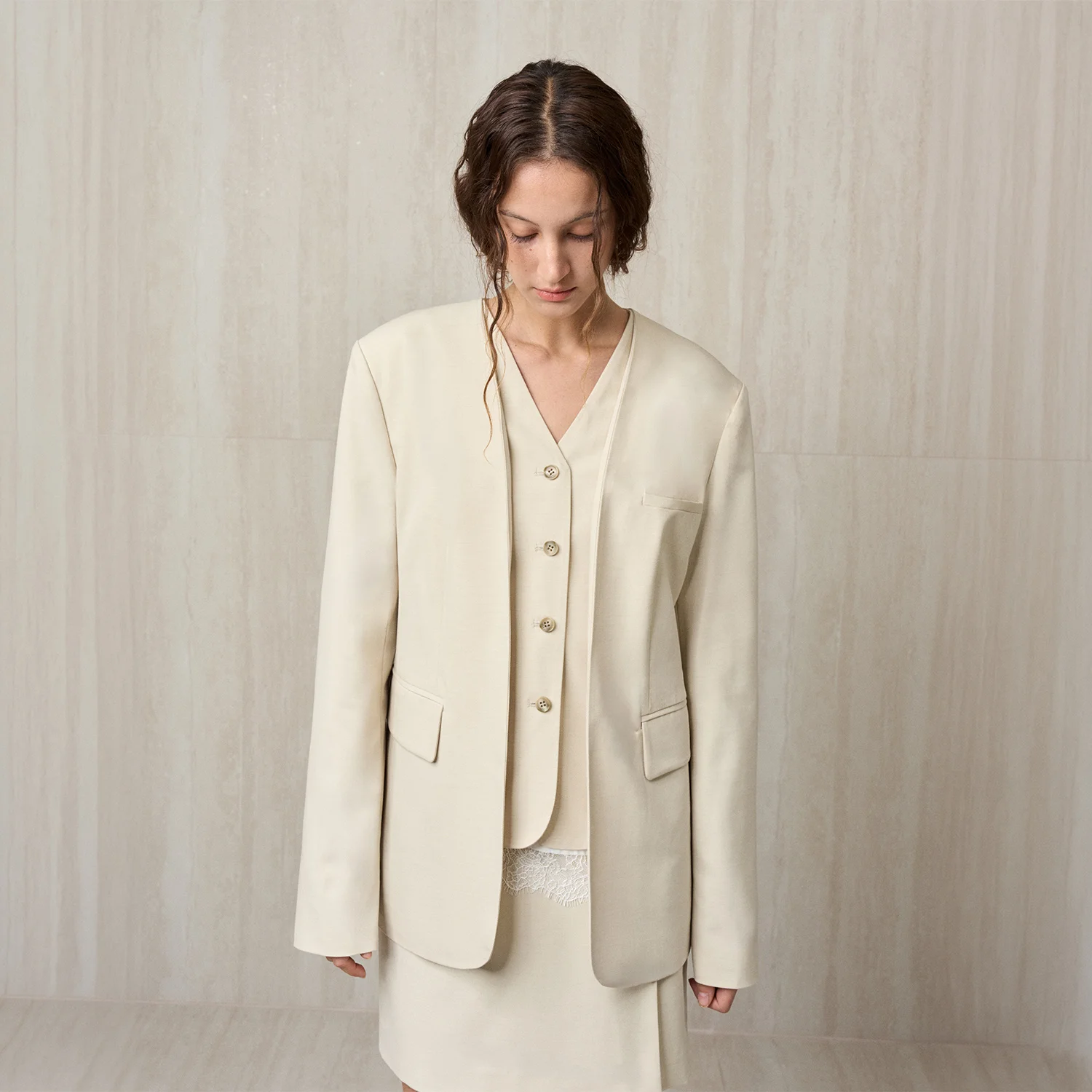 WOOL BLEND COLLARLESS JACKET SAND BEIGE