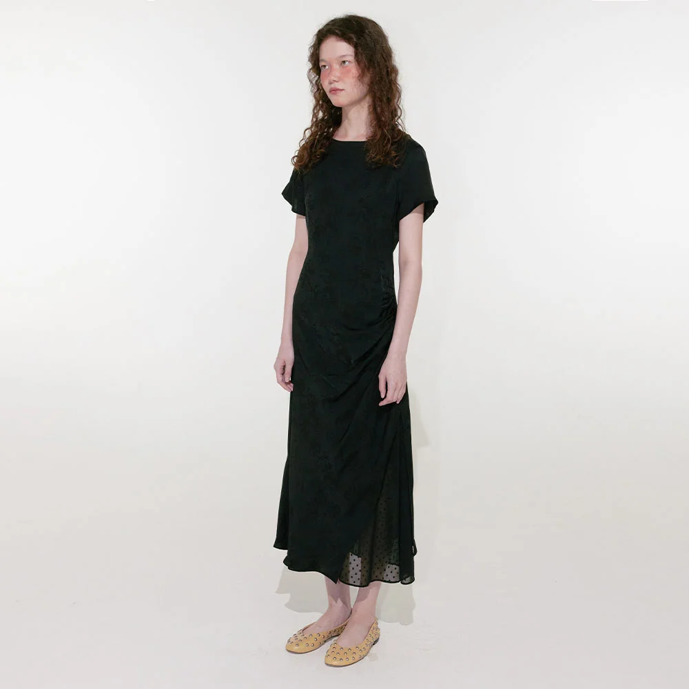 Drape Half Sleeve Dress (Black)