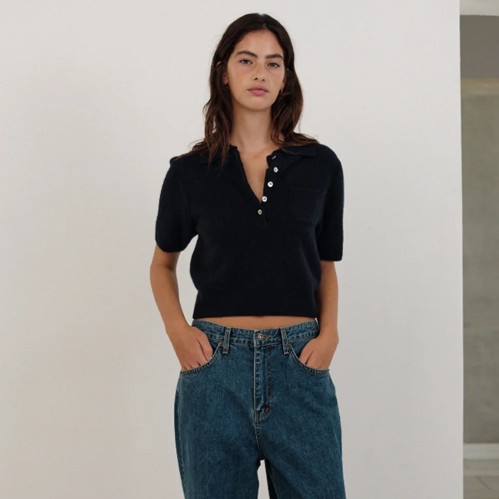 Fluffy Half Collar Knit_Navy