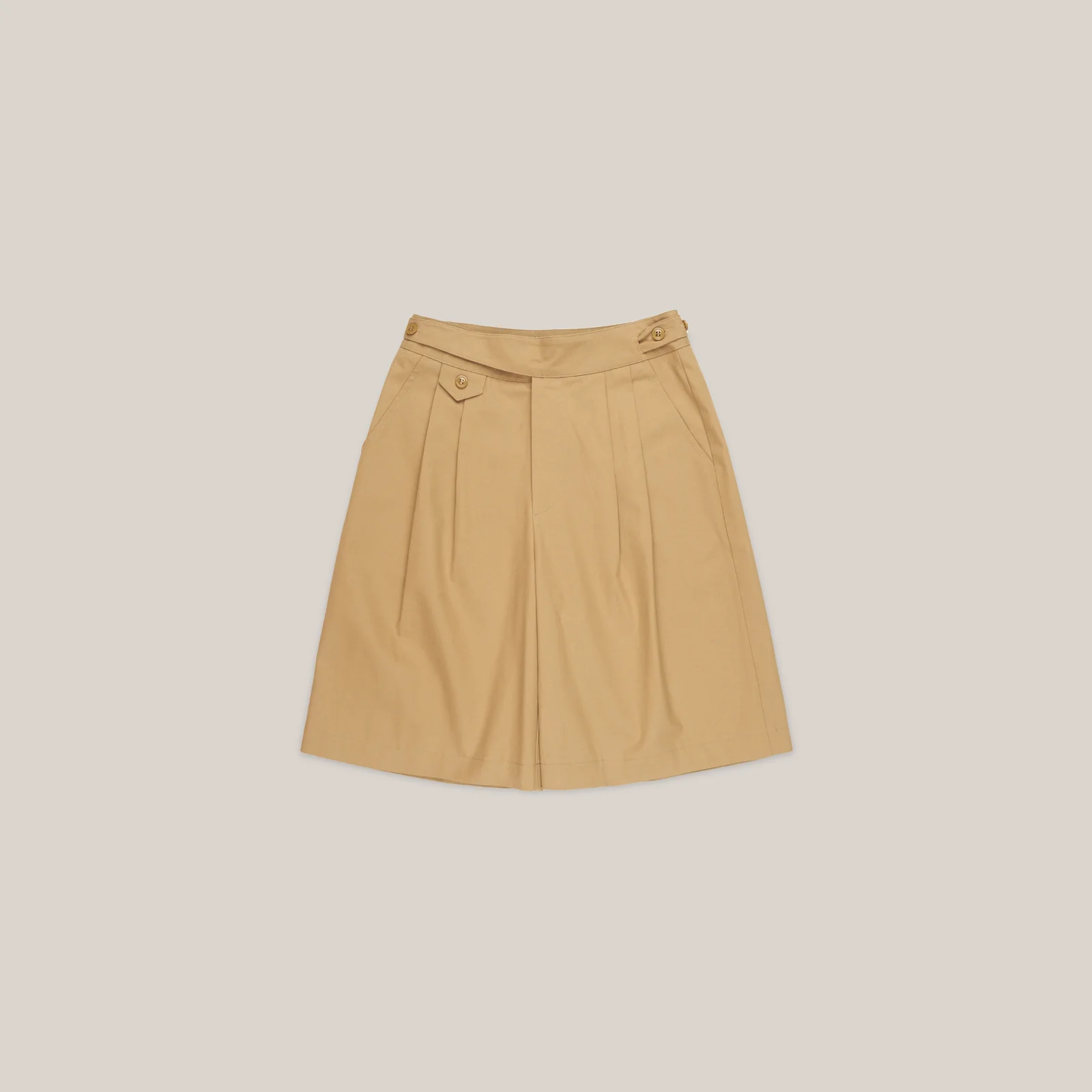 BUTTON STRAP MIDI PANTS