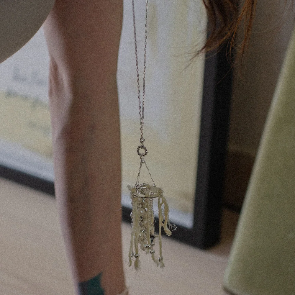 Off-Chandelier Necklace Off 水晶吊燈 頸鏈