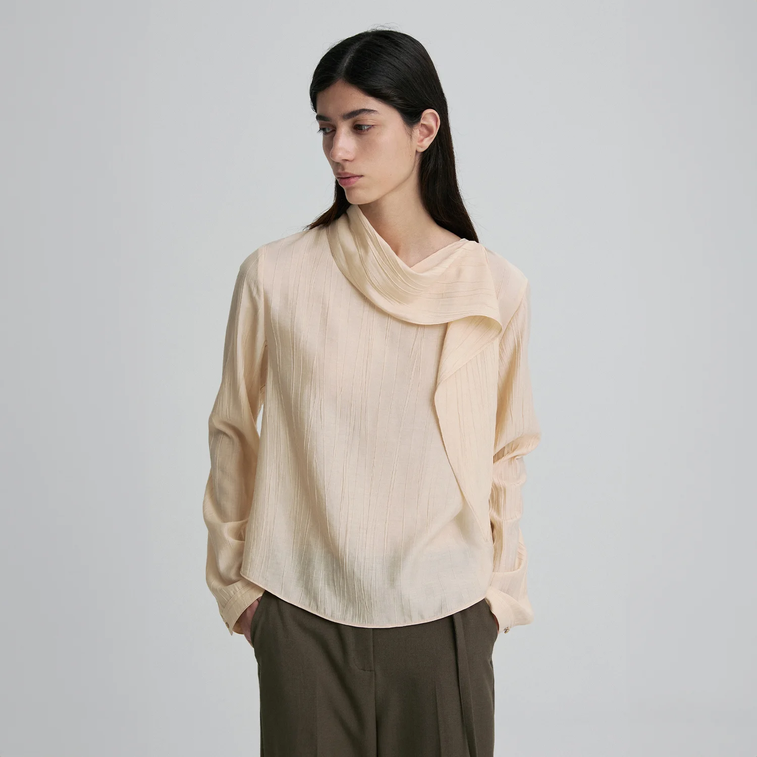SCARF-DETAIL BLOUSE APRICOT