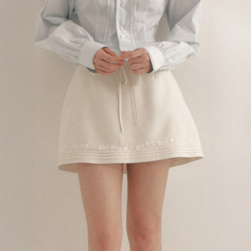 Rose Embroidery Skirt