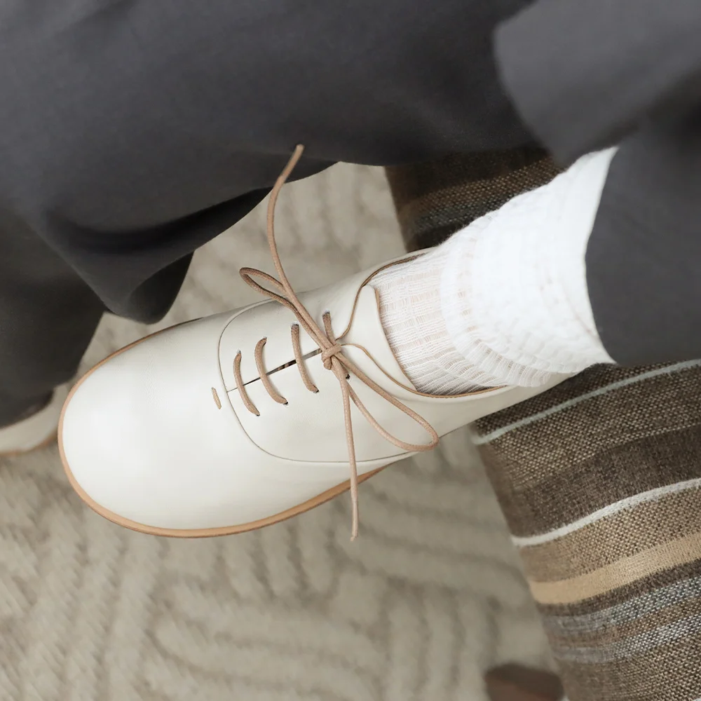 Classic Low Sole Loafer_26019_ivory