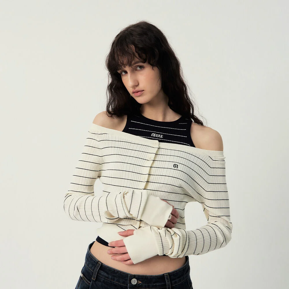BAILEY SLEEVELESS KNIT (NAVY)