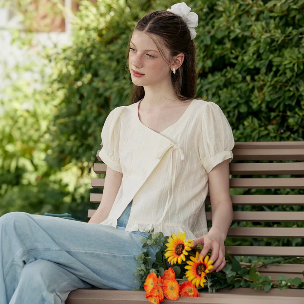 Jacquard lap frill blouse - cream