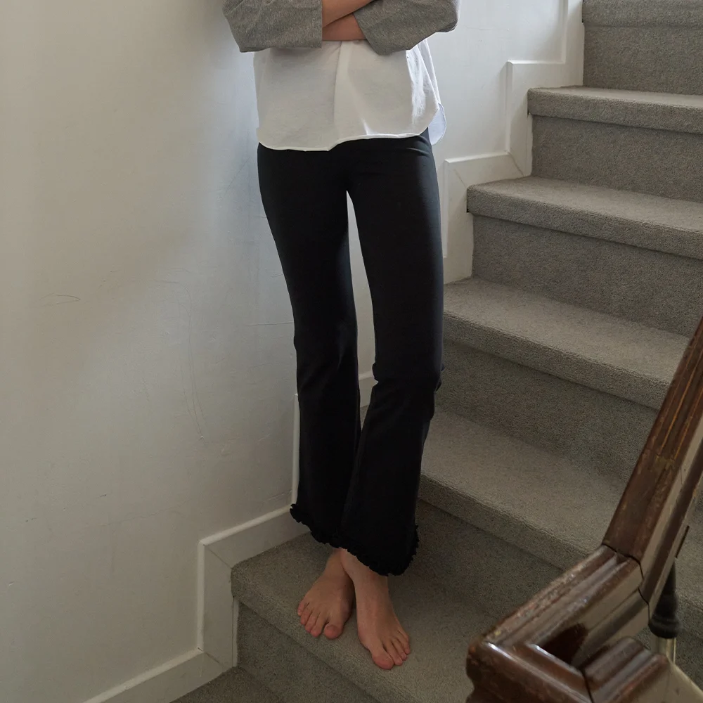 Soft Frill Easy Pants