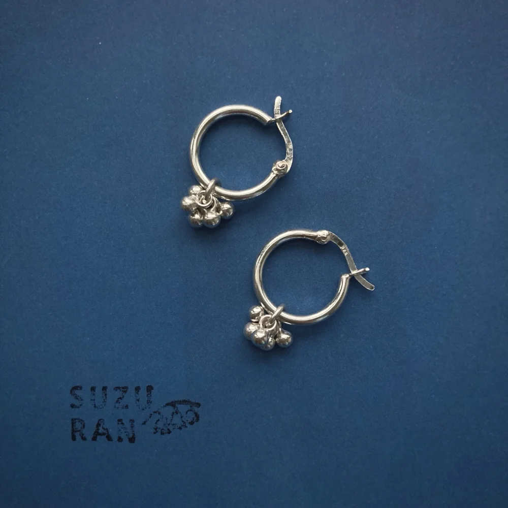 suzu silver earring Seujeu 銀色 絨球 耳環