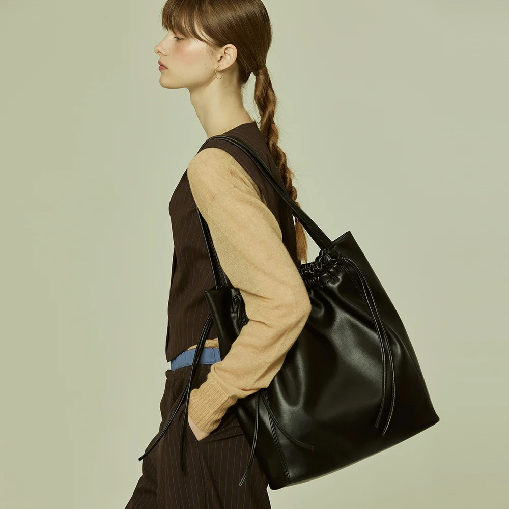 Bow Shopper_Black