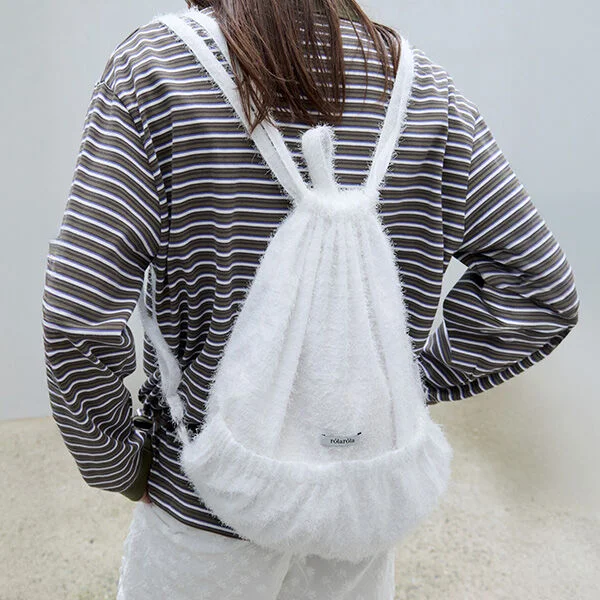 STRING RIBBON HAIRY BACKPACK WHITE
