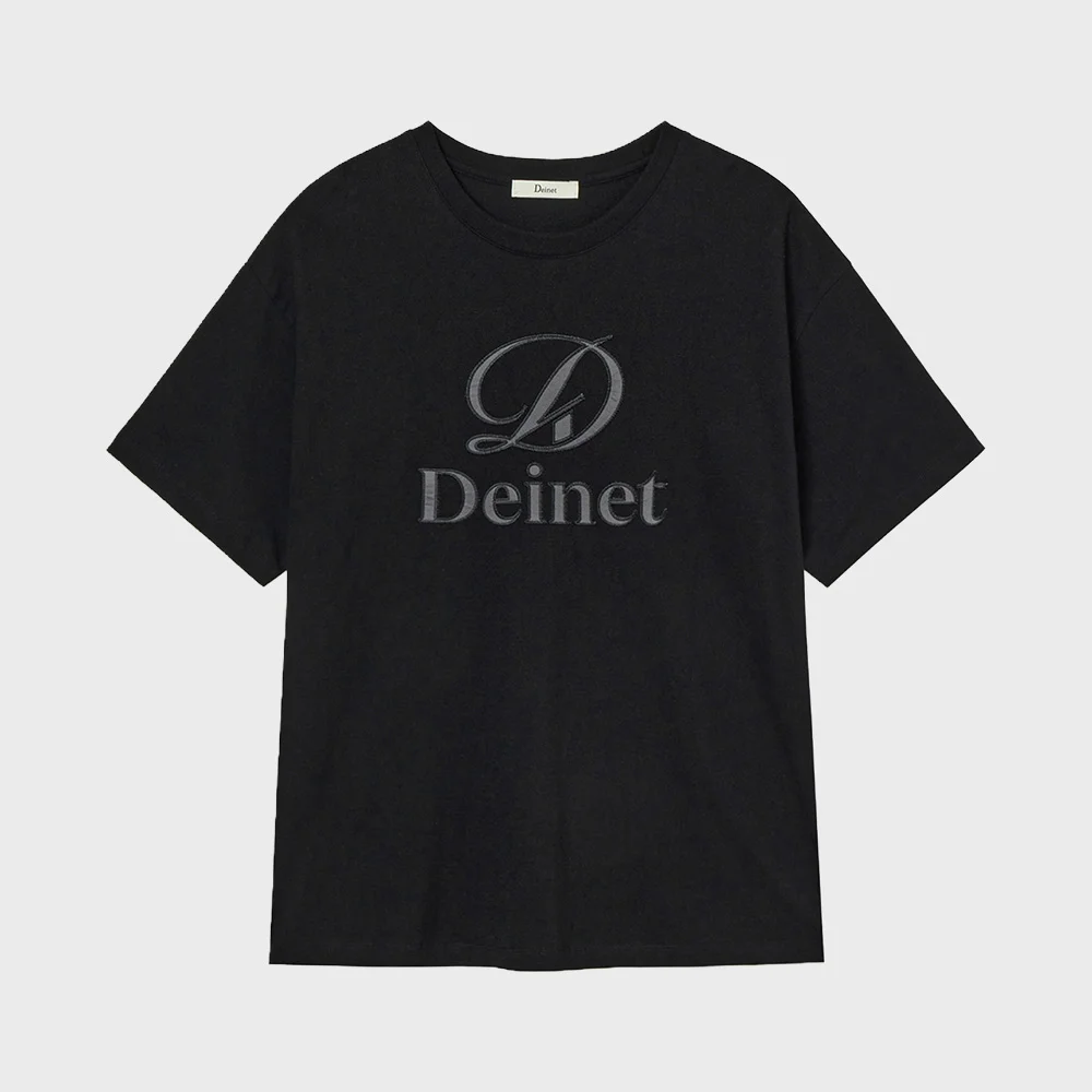 APPLICATION STITCH T-SHIRT IN BLACK
