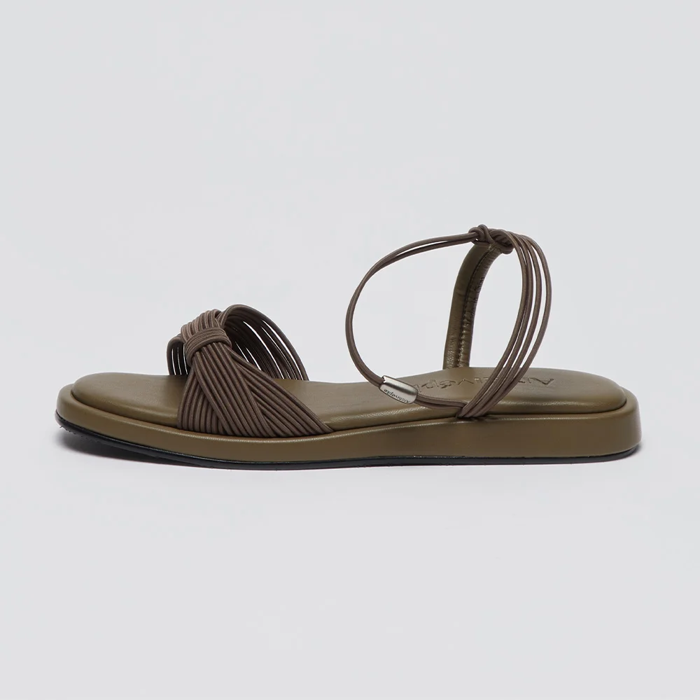 Elastic string sandals(Old book cover)