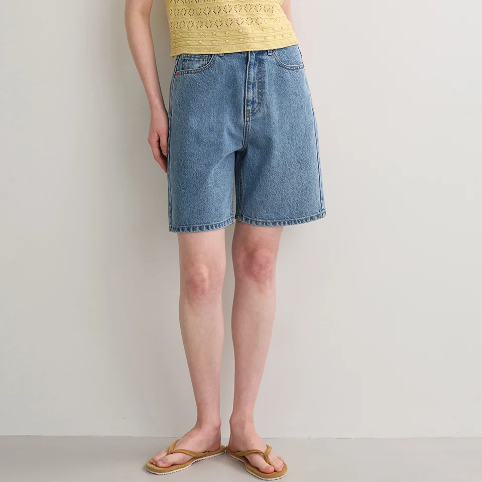 bermuda denim pants (medium blue)