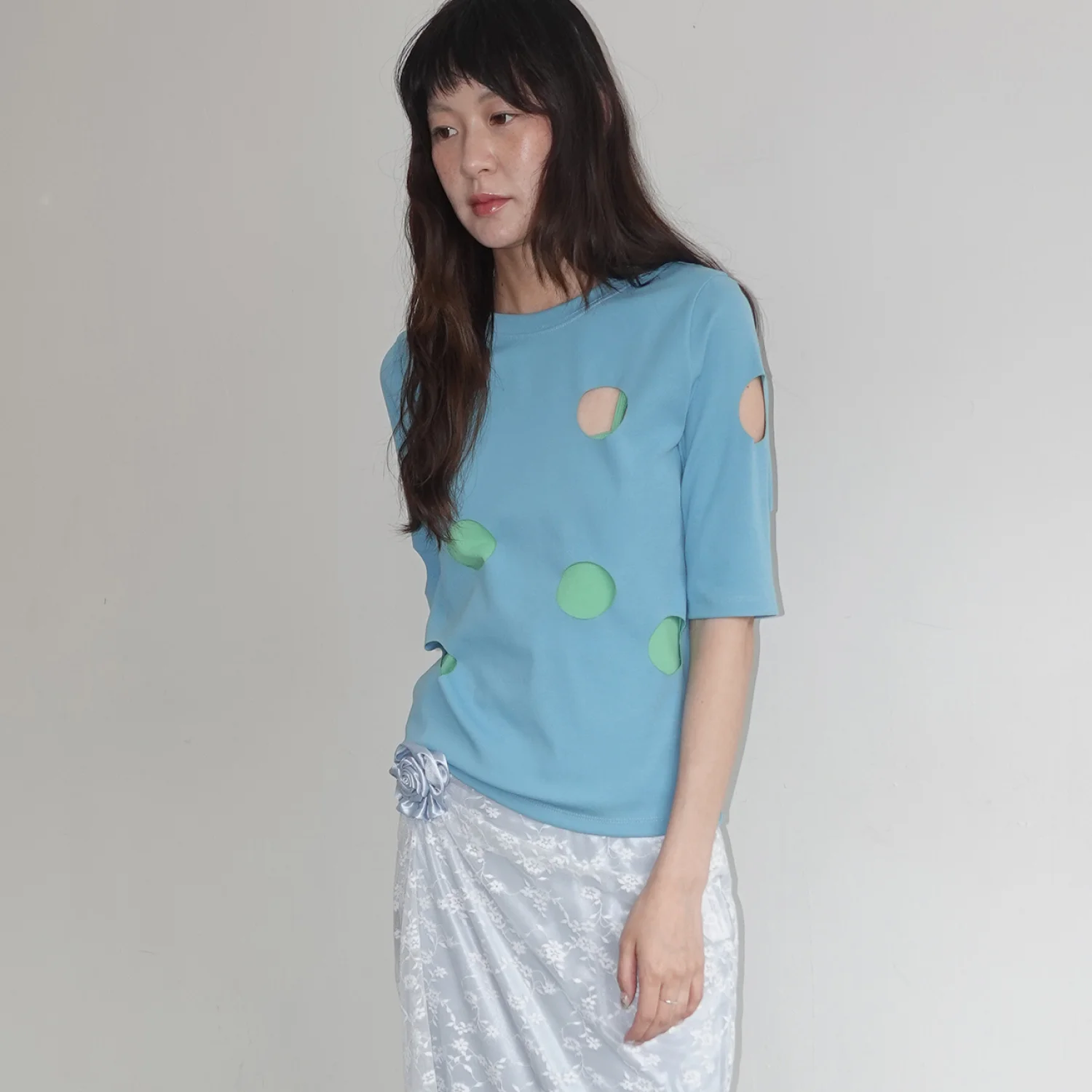 HOLE DETAIL T-SHIRT_AQUA