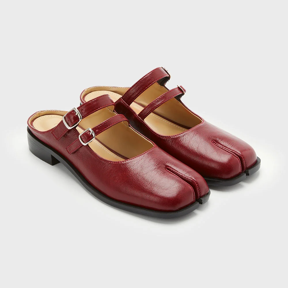 Double Buckle Mule / Burgundy