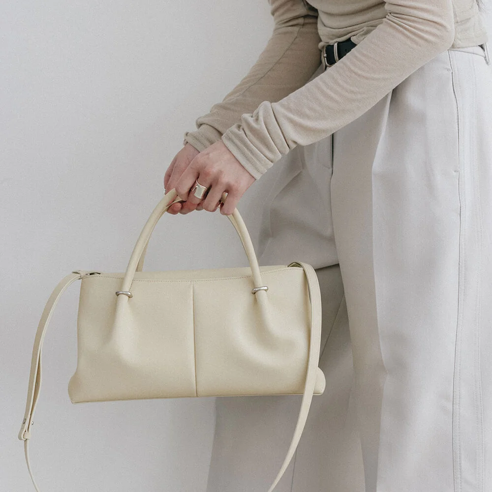 ANNEAU FLAP BAG (HAY YELLOW)