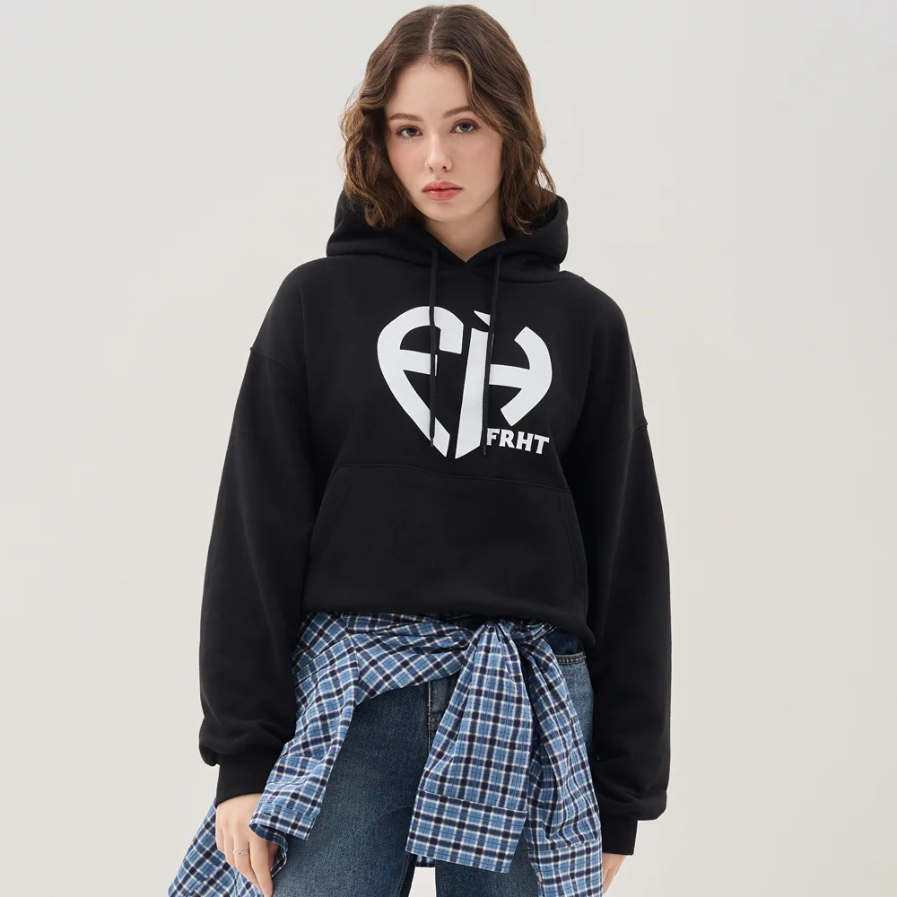 SEMI CROP LOGO HEART SYMBOL HOODIE_BLACK