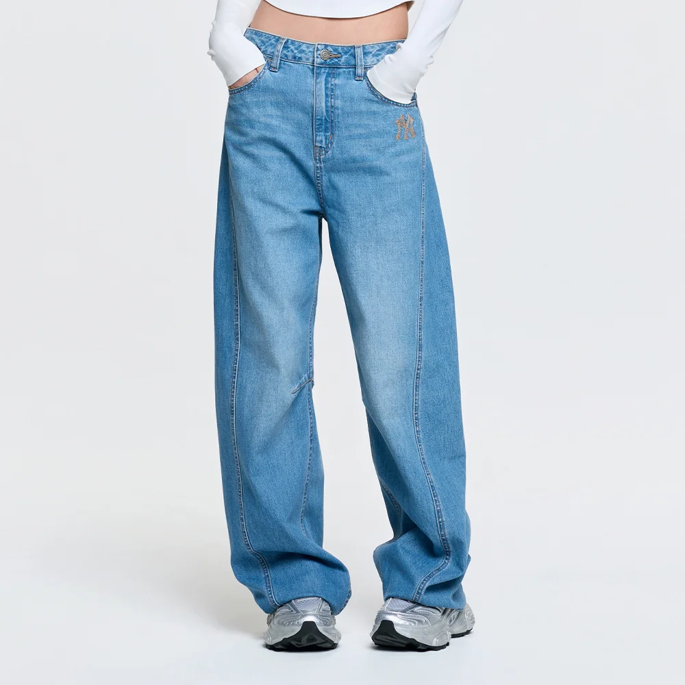 女裝 棒球外套 復古 竹節紗 弧形 褶 寬版 牛仔褲 NY (Indigo)