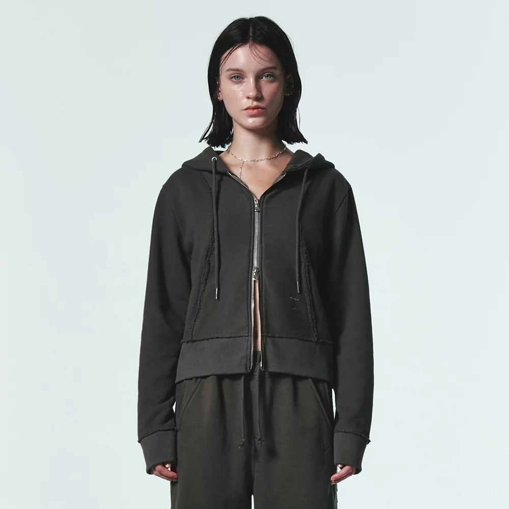 CUT OFF DETAIL HOODED ZIP-UP