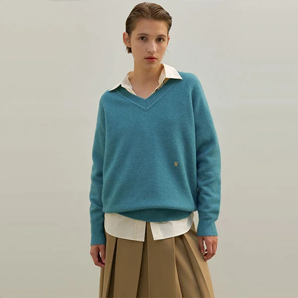 HAIRY ORNAMENT LOOSE FIT RAGLAN V-NECK KNITWEAR (T-6721)