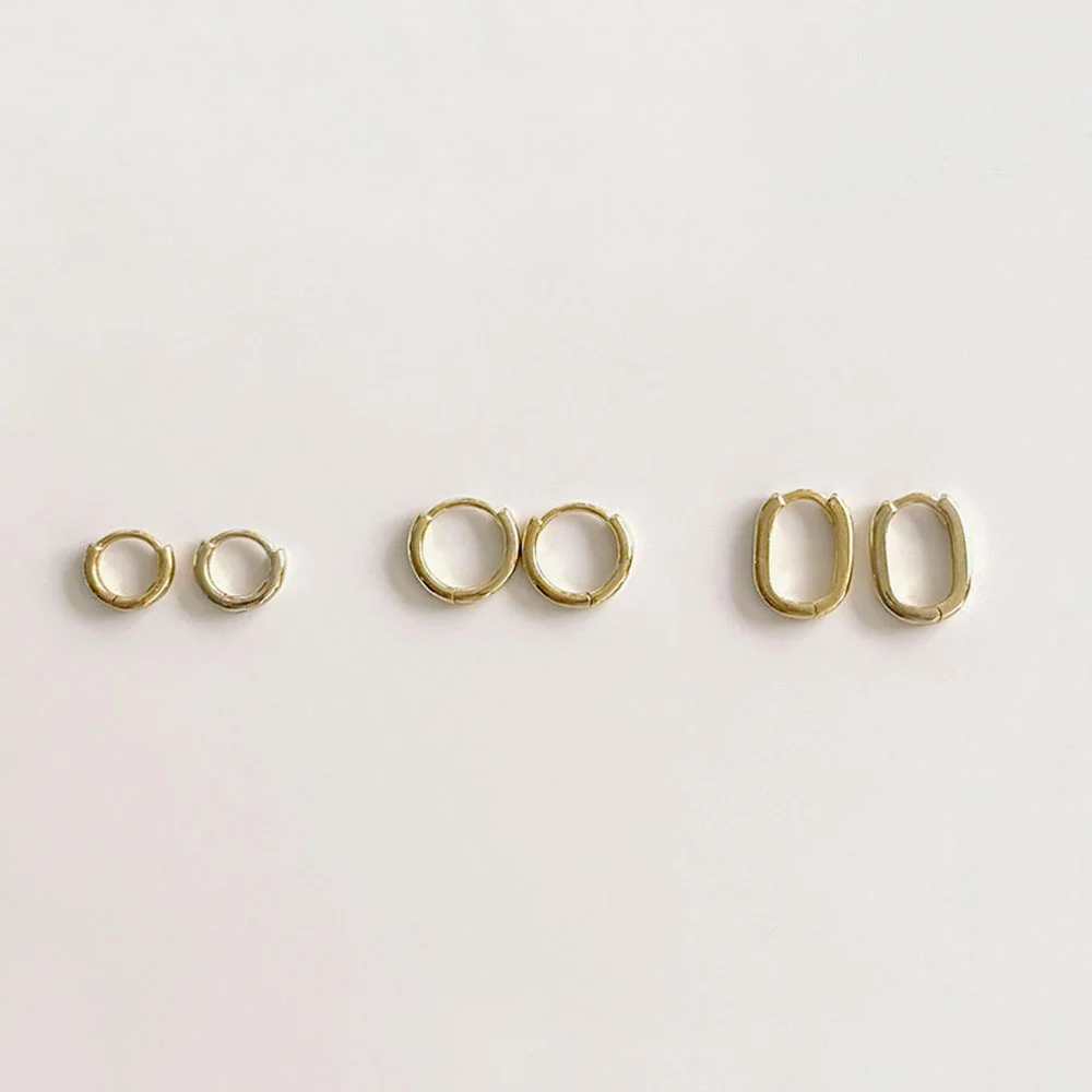 薛仁雅,Jangdaa,Kim Jieun 著用 Simple One-Touch Ring Earring(gold)