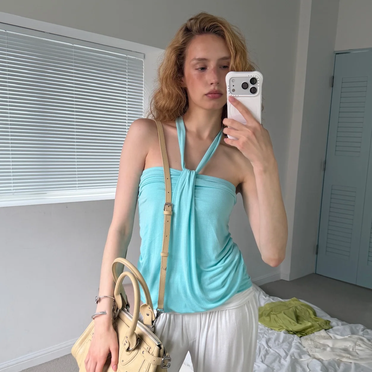 TWIST HALTER TOP (MINT)