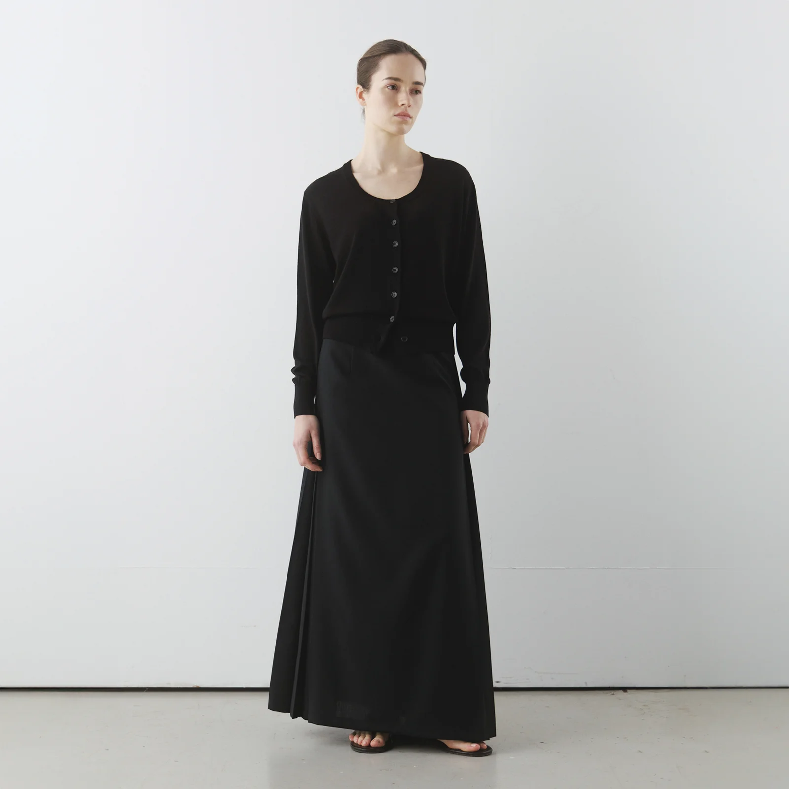 Gaea Skirt in Black