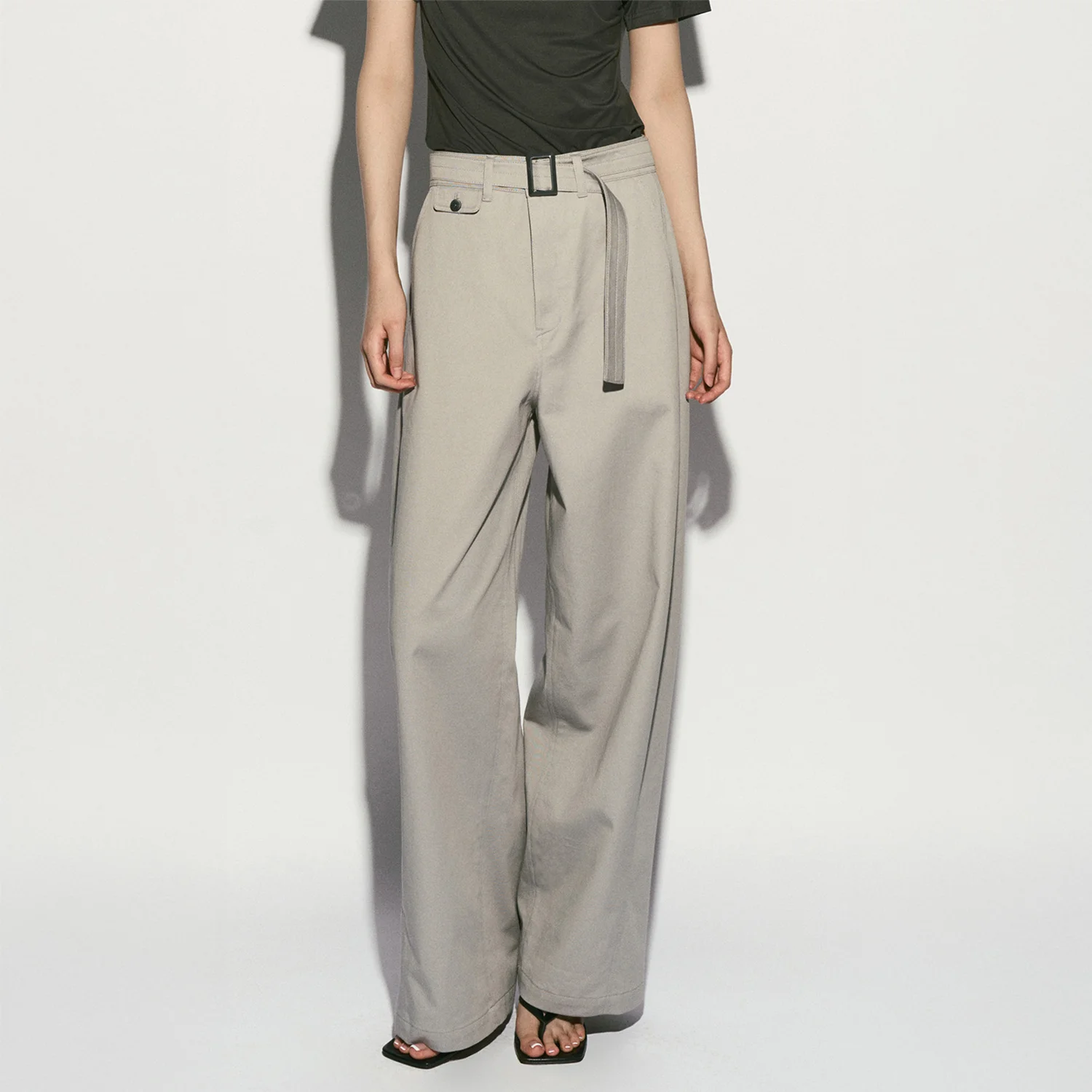 BELTED STRAIGHT LEG TROUSER ASH GRAY