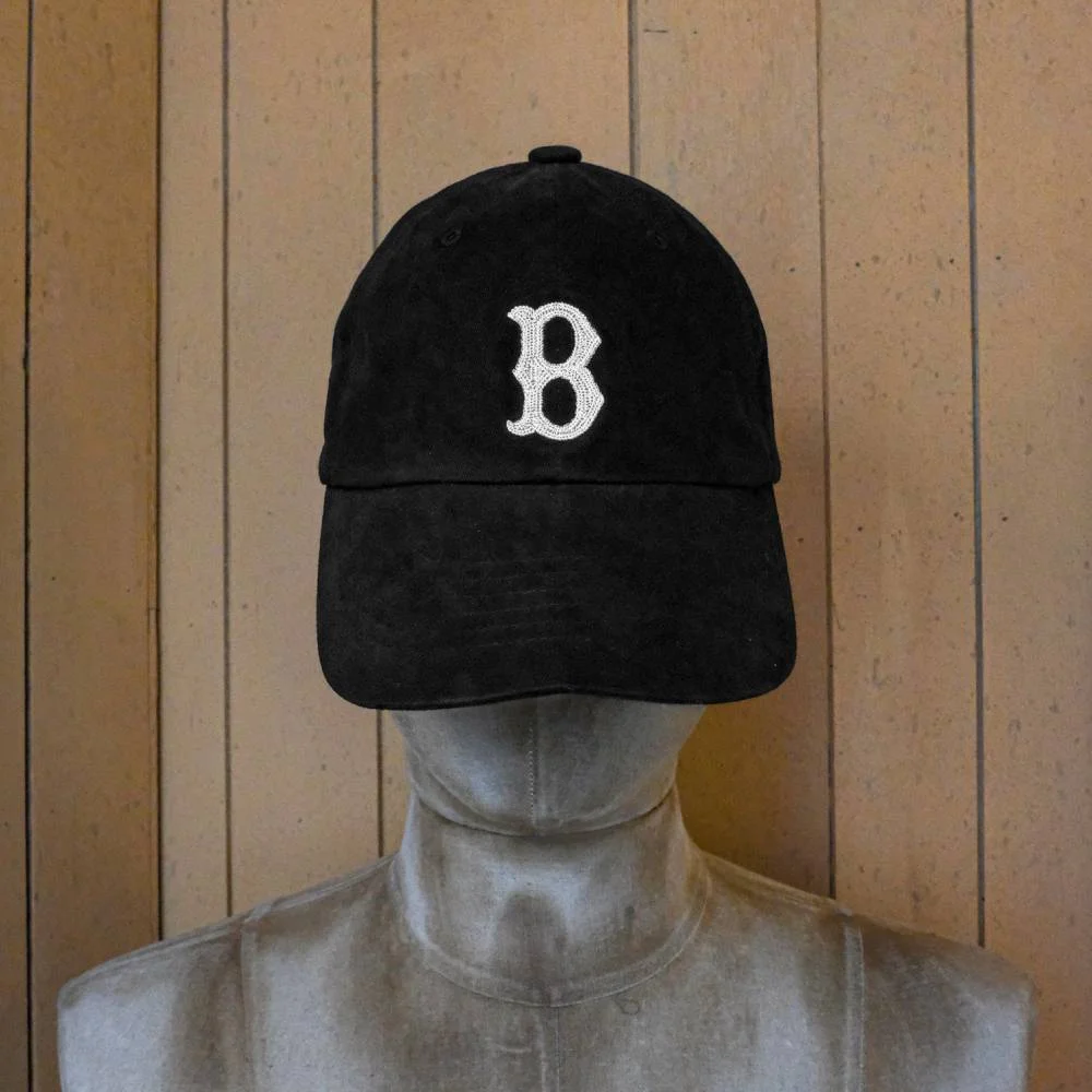 STAY LOOSE B SYMBOL TWILL CAP (BLACK)