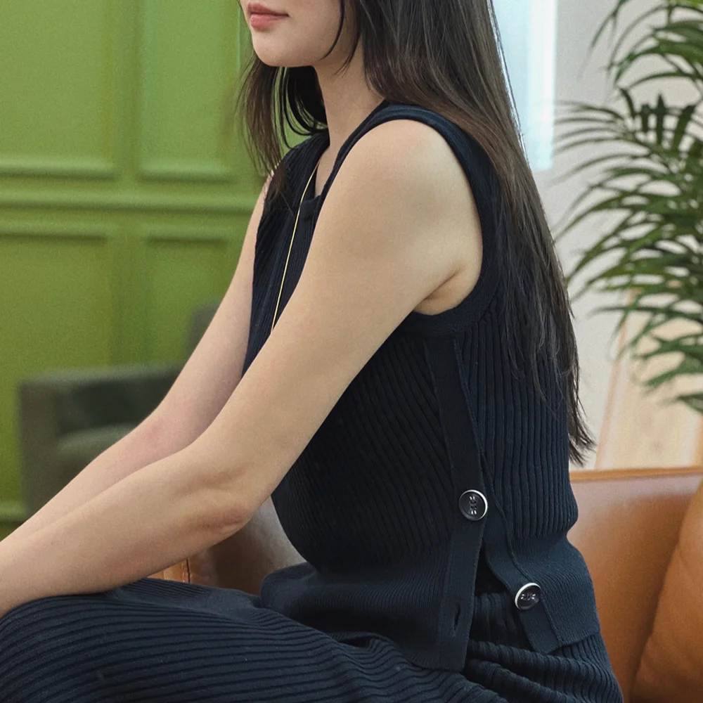 Cel Knit Top_Navy