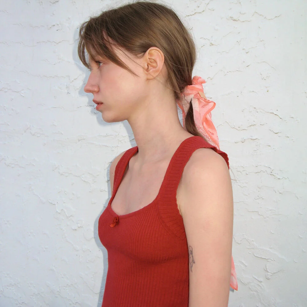 Scallop Punching Knit Sleeveless (Red)