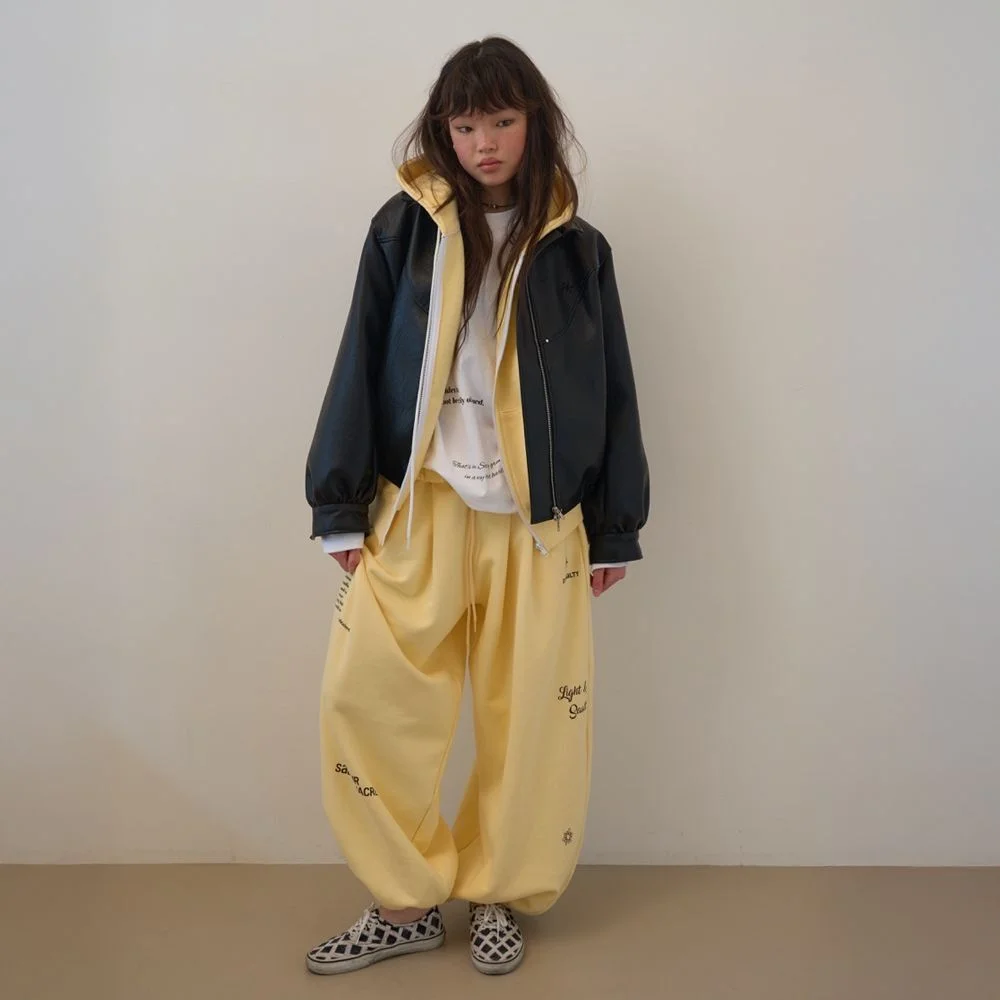 Diverse Wide Tuck Jogger / Lemon