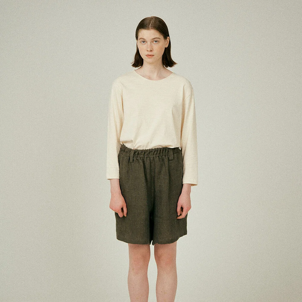 (w) Readymade Shorts in Linen Dobby Olive
