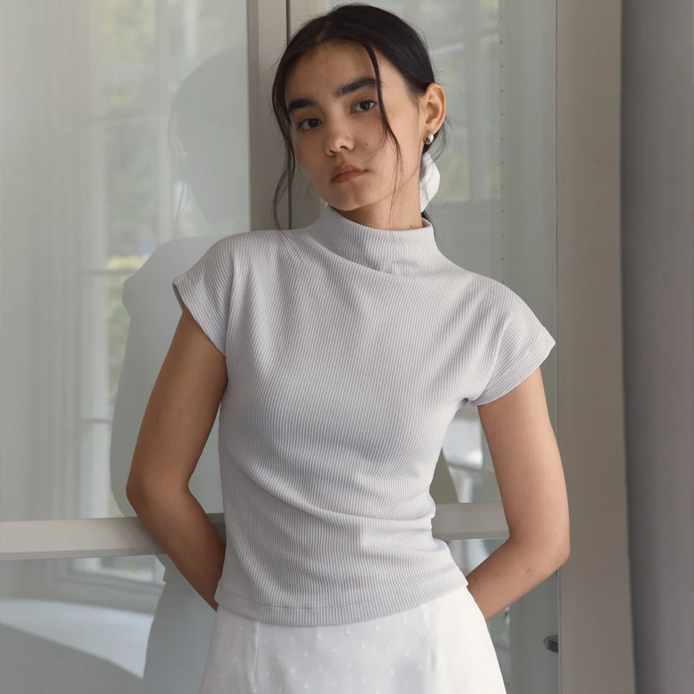 Half-neck Rib Top (Light Beige)