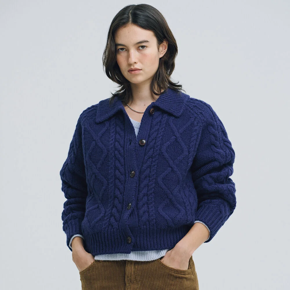 Alma Wool 100 Cardigan (Navy)