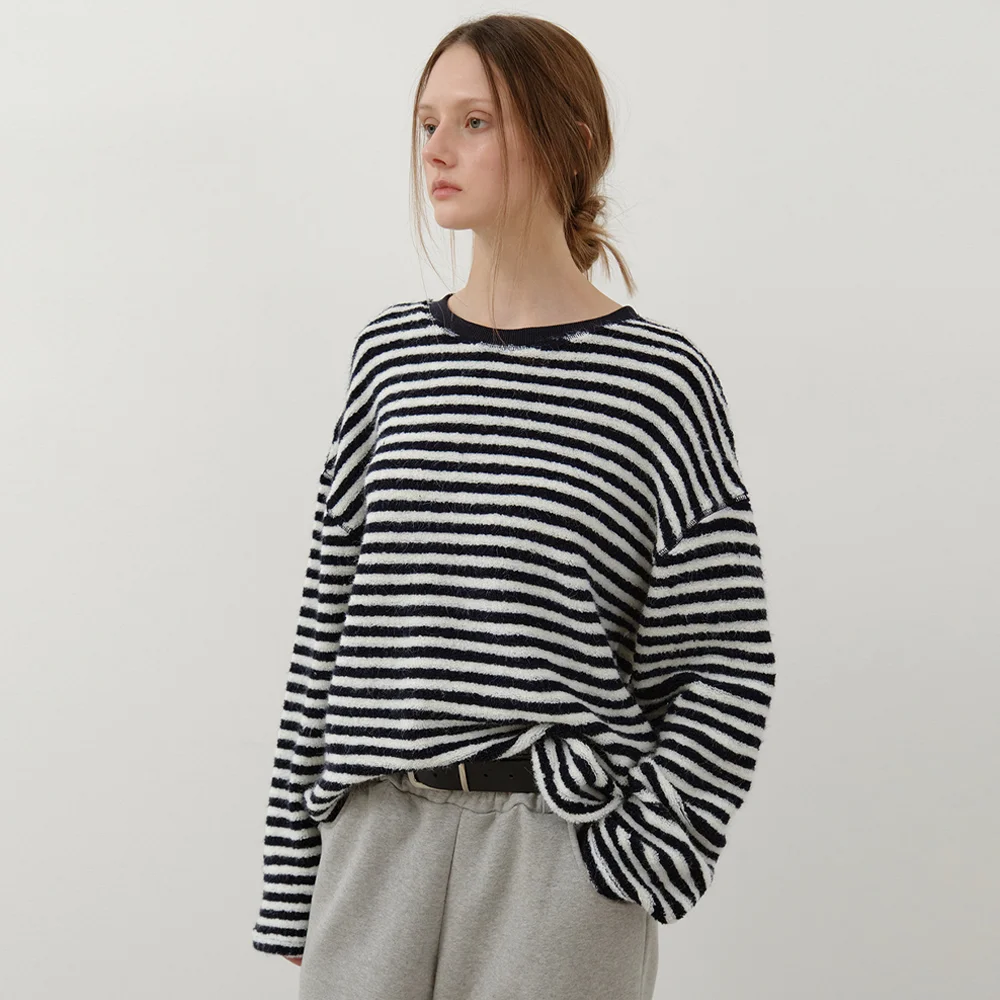 Fuzzy Boucle Stripe Round T-Shirt_IVORY(W25-TP53)