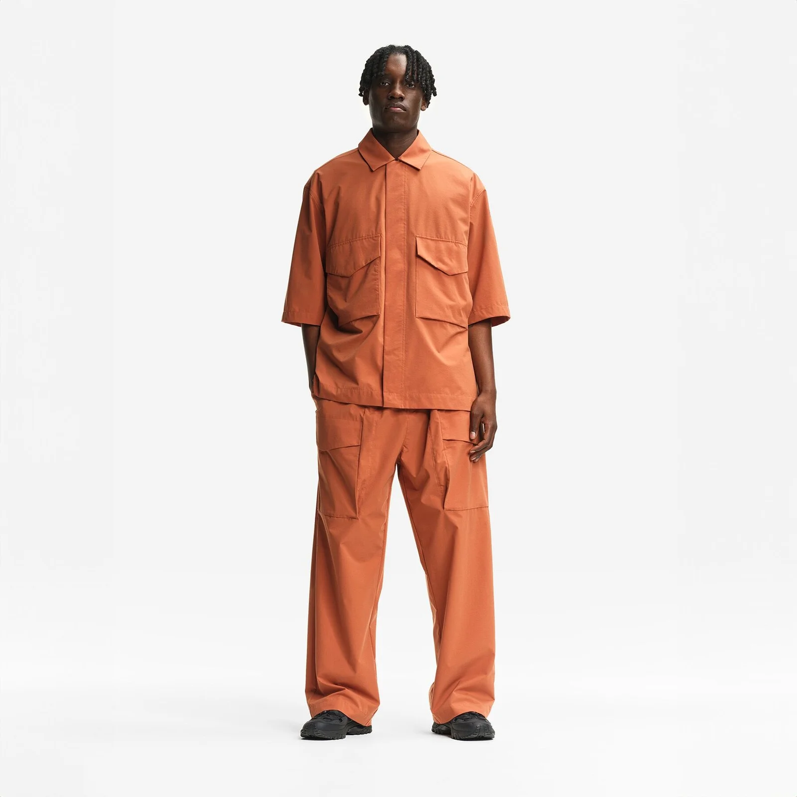 通用 寬鬆 褲子 Aigle Experience by Etudes Studio AIS26UBOT001AUB