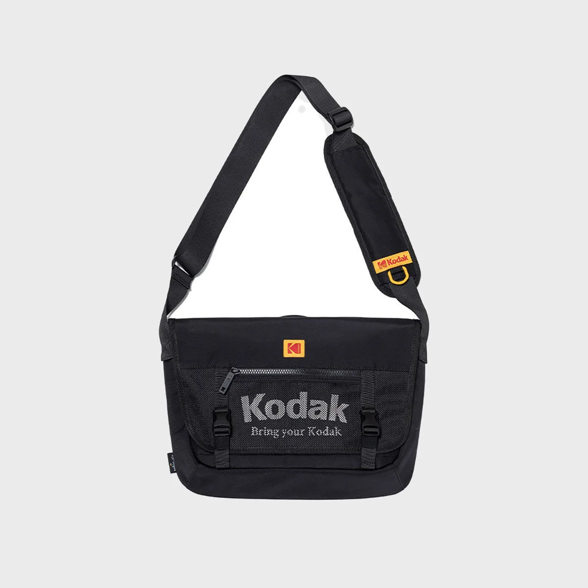 Foundie 中度 郵差袋 BLACK