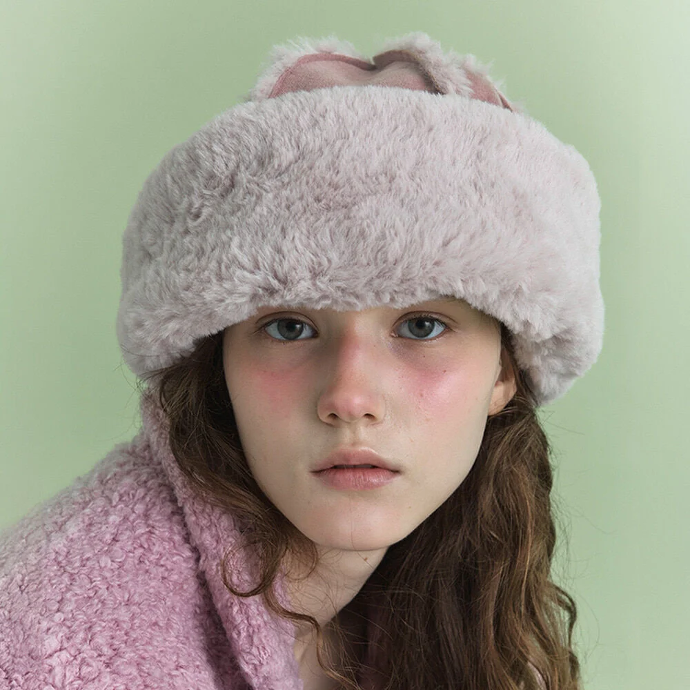 FUR TOQUE HAT IN SUEDE PINK