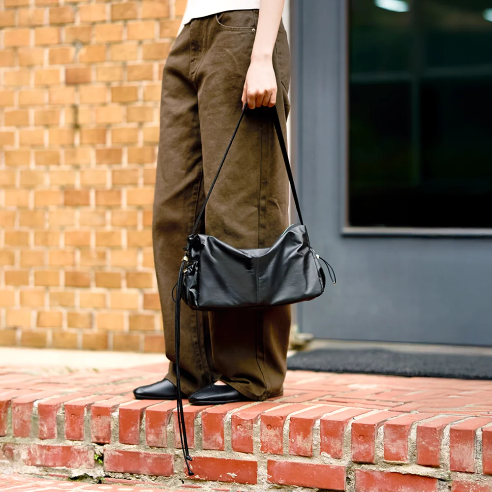 TIDY VOYAGER SHOULDER X CROSS Tidy Voyager 肩部 交叉